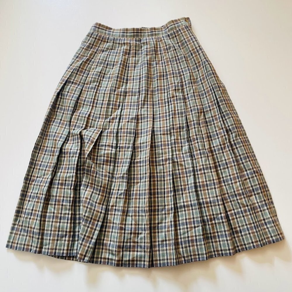 Vintage Skirt 100% Wool Pleated Tan Green Academic Cottagecore Library Made USA